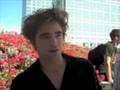 videos de Rob Pattinson Makes his Own Hair Gel