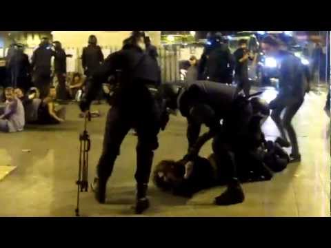 Testimonio y evidencia sobre la agresión policiales a periodistas durante desalojo #14M