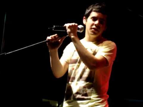 David Archuleta sings 