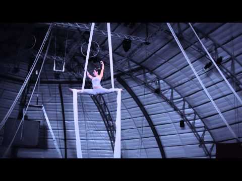 Rikki Hettig-Rolfe Meaux Aerial Silks 2013