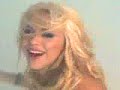 Shakira: Suerte (Whenever, wherever) HQ-Official music video Shakira: Suerte (Whenever, wherever) HQ-Official music video