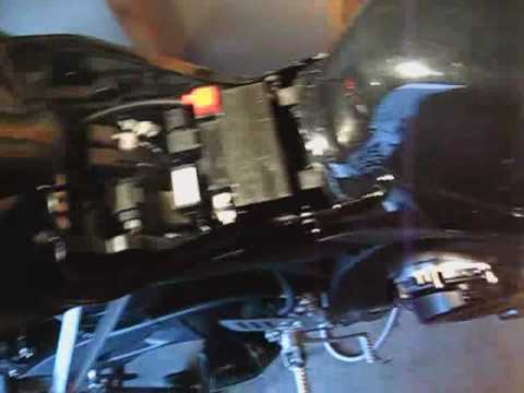 2008 Suzuki GSXR 600 w/ Akrapovic Evo2 Full Titanium Exhaust Install + Revs (PART2)