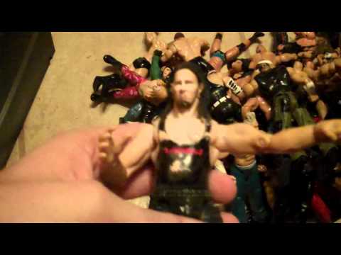 how to collect wrestling figures