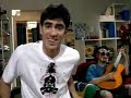 Humor: Apresentador imita celebridades dando cantadas Humor: Apresentador imita celebridades dando cantadas