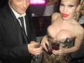 AmANdA LePOre & CHriSTiNE
