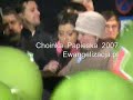 Niewidoma dziewczynak - Kasia Marek odczytuje Ewangelię zapisaną braylem