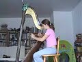 Céline joue le Canon de Pachelbel à la harpe Céline joue le Canon de Pachelbel à la harpe