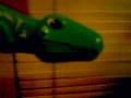 videos de I'm a frickin' alligator toy.