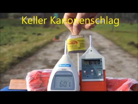 böller - Testreihe einiger Böller mit db-Messung aus verschiedenen Distanzen. Zu Beginn kleine Böller aus 8m Entfernung, zwei Böller aus 16m und alle großen Böller zu...