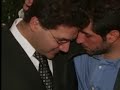 pierre beyndah ya khayi...
sami la tabki 3layi...
7emol el she3li w kafi el dareb...
yawm el selem w yawm el 7areb...
dareb el shahadi shou kbir...
3aresh el karami shou kbir!!!