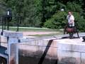 videos de Closing a gate at Ottawa Locks