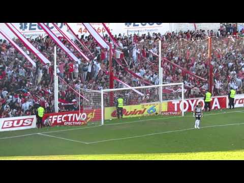 Hinchada de INSTITUTO - Instituto 1 Independiente 2
