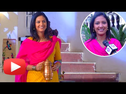 how to look girl next door