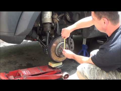 7-4-14 how to replace the front lower control arms on a Land Rover LR3