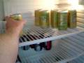 videos de How to get a beer out of the fridge