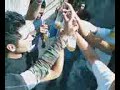 EL BRINDIS DE UNOS COMPAS