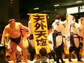 平成19年大相撲名古屋場所朝青龍VS高見盛