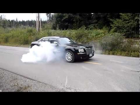 how to do a burnout in a chrysler 300c