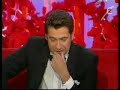 voici le grand imitateur lauren gerra imitant la star du rock johnny