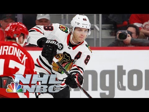 Video: Patrick Kane extends point streak to 19 games, Red Wings' Howard smashes stick | NHL | NBC Sports