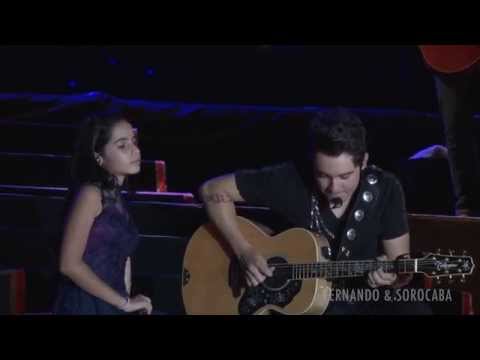 Fernando cantando Homens e Anjos com sua filha - ExpoLondrina 2014