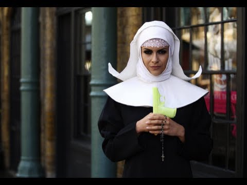 Londres: venden helados hechos con agua bendita
