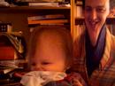 eloise se fait des grimaces