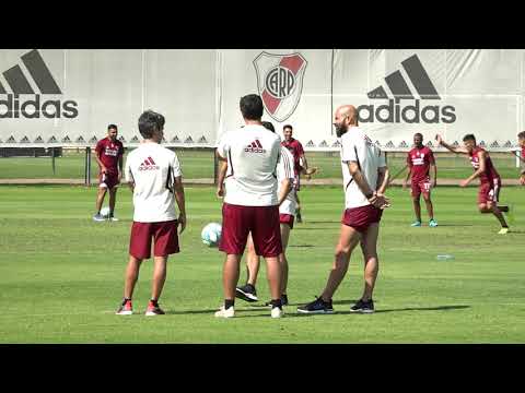 MIRÁ QUIÉN SE DIVIERTE EN RIVER CAMP...