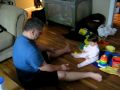 videos de Playing ball with daddy!