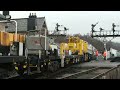 Footage taken on Monday 15th February 2010. Class 66 No. 66152 departs Grosmont wit the Volker Rail Crane used for the Bridge 30 lift in addition to the old Bridge 30 beam to be cut up for scrap at Thompson in Thornaby.