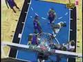 Dwight Howard dunks on four Kings!