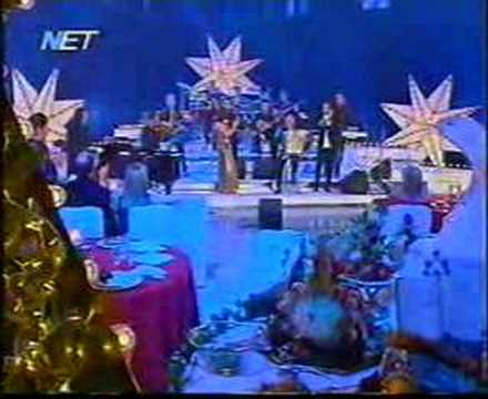 Glykeria, Makedonas - S' agapo giati ...