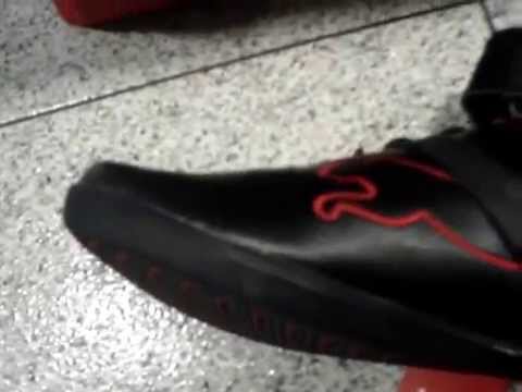 botinha puma ferrari