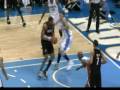 Lamarcus Aldridge dunks on Chris Andersen (3/5/09)