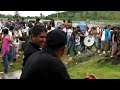 los carsc en el estacionamiento del mugrelos