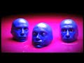 What is　Blue Man