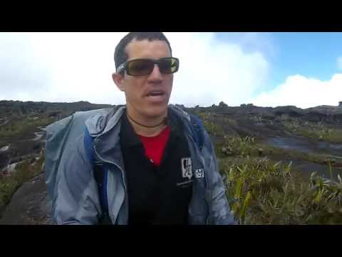 O tempo abre no Monte Roraima