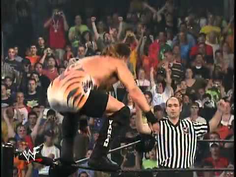 WWF - With the McMahon's at war and The Alliance vs The WWF, its all kicking off. Which company will be victorious? All World Wrestling Entertainment Images, logos...