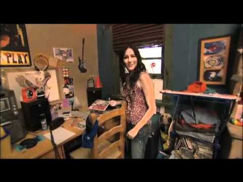 Raising Hope Set Tour