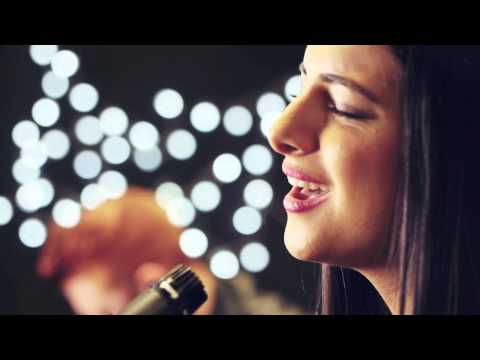 gel - Music video by Ayda performing Gel (Acoustic Version) 2014 (c) Sony Music TURKEY Directed by: Mahmut Akay Colouring: Sevgi K Photography Special thanks to: D...