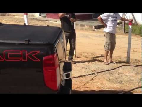 Caminhonete Frontier 2013 puxa cavalo em Aracaju-SE.mp4