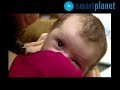 Los masajes favorecen el desarrollo de bebés prematuros