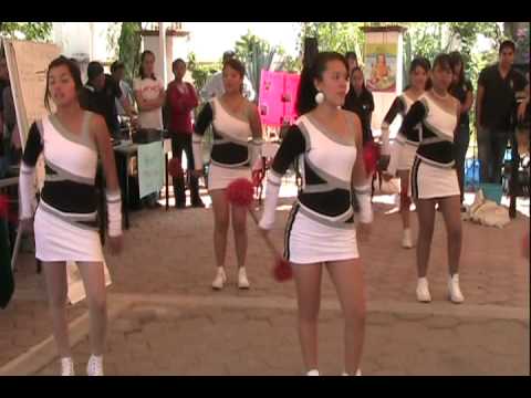 bastoneras - Bellas y juveniles bastoneras de la Secundaria Técnica No. 2 de Salvatierra, Guanajuato. México. En el marco de la Exposición de los Proyectos de Física y Fi...