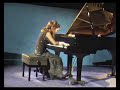 María Lorenzo, playing this Ravel composition from Mirors in a concert dedicated to the water music for piano.Cicle: Drops of Music by ConjuntXXI!http://www.conjuntxxi.comAgbar Museum, June 1st of 2008