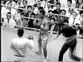 Karate vs Muay Thai: Legendary Kickboxer Tadashi Sawamura (沢村忠) 's rare fight in Thailand