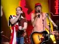 trucker and tbones kick it 1 x w/ the blue states