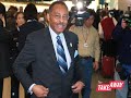 Hey, Roland Burris, wanna get to the Senate floor? Here\ Hey, Roland Burris, wanna get to the Senate floor? Here\