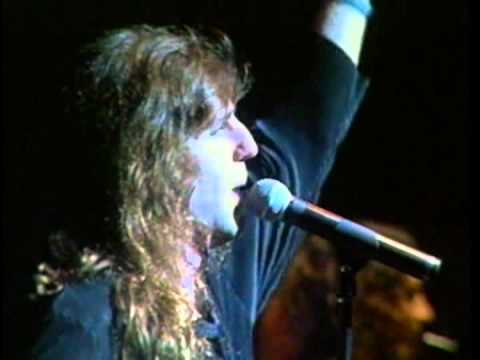 Youtube - Video: Bye Bye - Vilma Palma en vivo
