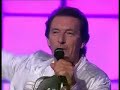 m�nchener freiheit - ohne dich schlaf' ich heut' nacht nicht ein 2005

ich will mich nicht ver�ndern, um dir zu imponier'n,
und nicht den ganzen abend probleme diskutier'n,
aber eines geb' ich zu:
das, was ich will, bist du!

ich will nichts garantieren, was ich nicht halten kann,
will mit dir was erleben, besser gleich als irgendwann,
und ich gebe offen zu:
das, was ich will, bist du!

ohne dich schlaf' ich heut' nacht nicht ein!
ohne dich fahr' ich heut' nacht nicht heim!
ohne dich komm' ich heut' nicht zur ruh'!
das, was ich will, bist du!

ohne dich schlaf' ich heut' nacht nicht ein!
ohne dich fahr' ich heut' nacht nicht heim!
ohne dich komm' ich heut' nicht zur ruh'!
das, was ich will, bist du!

ich will nicht alles sagen und nicht so viel erkl�r'n
und nicht mit zuviel worten den augenblick zerst�r'n,
aber eines geb' ich zu:
das, was ich will, bist du!

ohne dich schlaf' ich heut' nacht nicht ein!
ohne dich fahr' ich heut' nacht nicht heim!
ohne dich komm' ich heut' nicht zur ruh'!
das, was ich will, bist du!

ohne dich schlaf' ich heut' nacht nicht ein!
ohne dich fahr' ich heut' nacht nicht heim!
ohne dich komm' ich heut' nicht zur ruh'!
das, was ich will, bist du!

ohne dich schlaf' ich heut' nacht nicht ein!
ohne dich fahr' ich heut' nacht nicht heim!
ohne dich komm' ich heut' nicht zur ruh'!
das, was ich will, bist du!