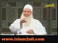 كلمة الشيخ محمد حسين يعقوب حول النقاب في هذا المقطع يرد الشيخ على من أنكر النقاب ويبين أهميته وفضله وحكمه في المذاهب الأربعه